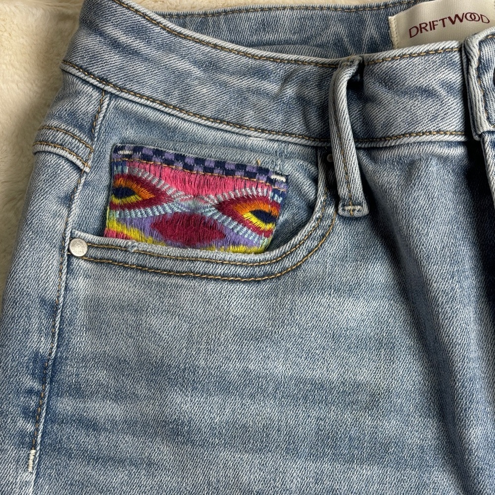Driftwood Clara Ankle Embroidered Aztec Jeans Bootcut Frayed Hem - Picture 10 of 11